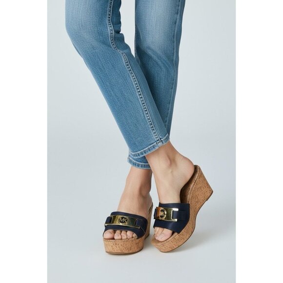 Michael Kors Cork Platform Slides Gold MK Logo Navy Size 7.5 Sandals 2.5” - Picture 4 of 5